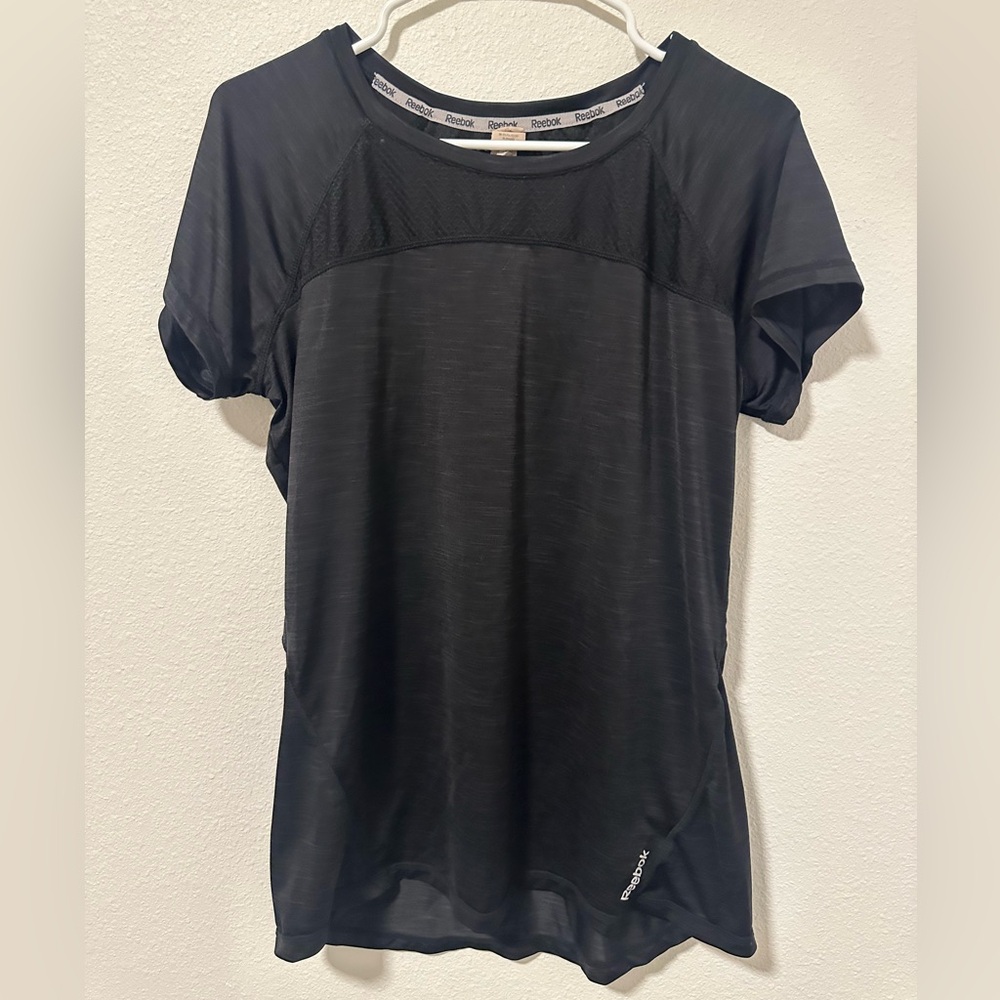 Reebok Black Short-Sleeve Mesh Panel Athletic Tee for Women